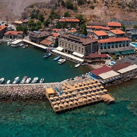 Assos Troy Port Hotel エクステリア 写真